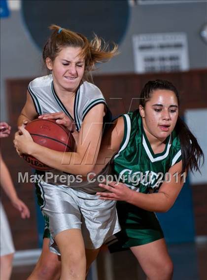 Thumbnail 1 in Colfax vs Ponderosa (Bear River Tournament) photogallery.