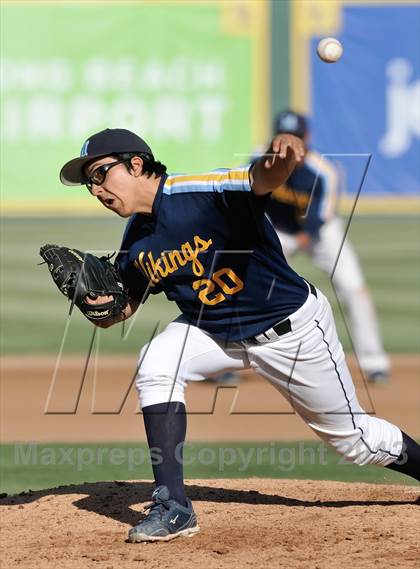 Thumbnail 3 in Marina vs. Loyola (CIF-SS D1 Semi-Final) photogallery.
