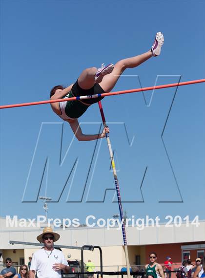 Thumbnail 1 in CAL Invitational Girls Track and Field photogallery.