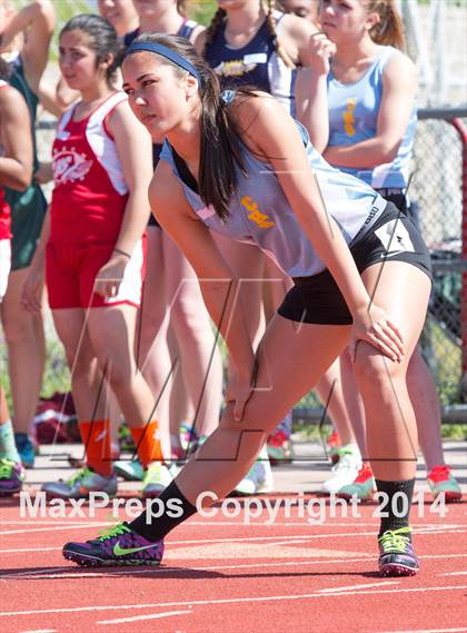 Thumbnail 1 in CAL Invitational Girls Track and Field photogallery.