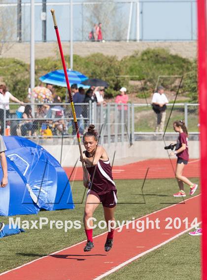 Thumbnail 3 in CAL Invitational Girls Track and Field photogallery.