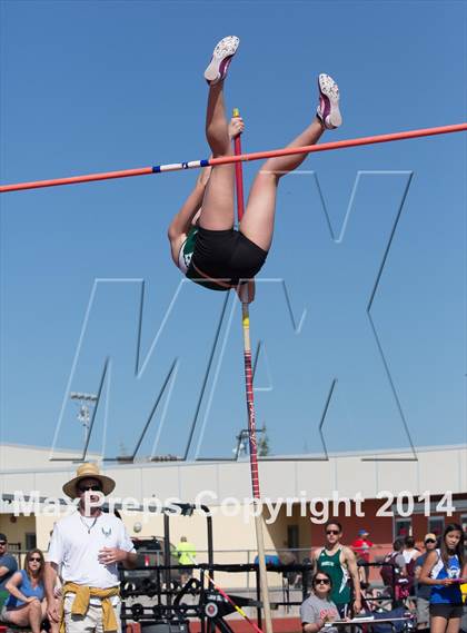 Thumbnail 3 in CAL Invitational Girls Track and Field photogallery.