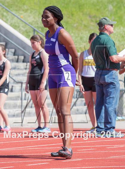 Thumbnail 2 in CAL Invitational Girls Track and Field photogallery.
