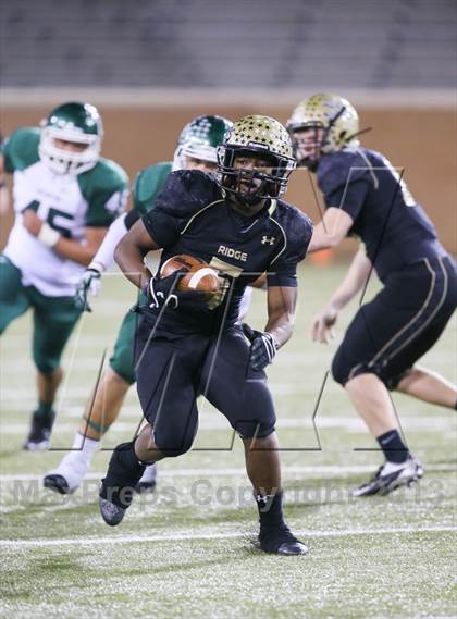 Thumbnail 1 in Fossile Ridge vs Arlington (UIL 5A Bi-District Playoff) photogallery.