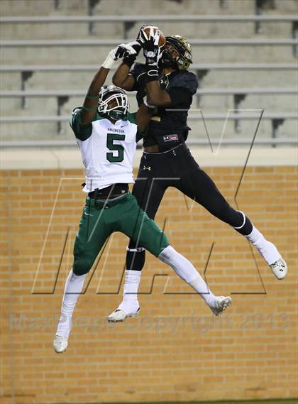 Thumbnail 2 in Fossile Ridge vs Arlington (UIL 5A Bi-District Playoff) photogallery.