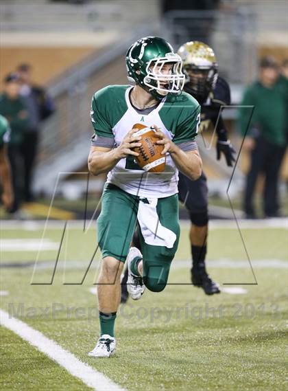 Thumbnail 1 in Fossile Ridge vs Arlington (UIL 5A Bi-District Playoff) photogallery.