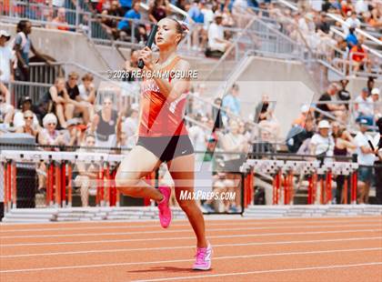 Thumbnail 3 in OHSAA Division 2 Finals (Track Events) photogallery.