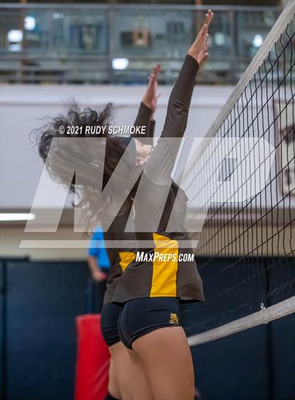 Thumbnail 1 in El Camino vs. Scripps Ranch (Scripps Ranch Tournamen) photogallery.