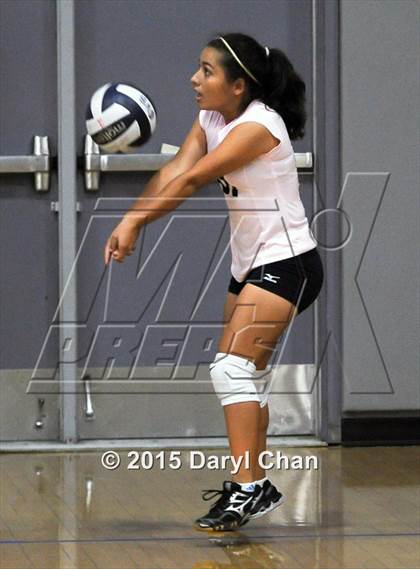 Thumbnail 3 in Gabrielino vs Covina (Garey Tri-City Tournament) photogallery.