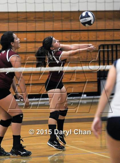 Thumbnail 3 in Gabrielino vs Covina (Garey Tri-City Tournament) photogallery.