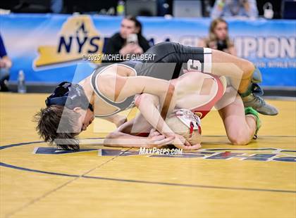 Thumbnail 1 in NYSPHSAA Division 2 State Championship (Finals 101, 108 & 116) photogallery.