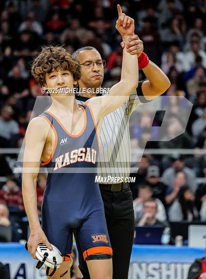 Thumbnail 3 in NYSPHSAA Division 2 State Championship (Finals 101, 108 & 116) photogallery.