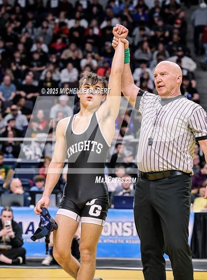 Thumbnail 3 in NYSPHSAA Division 2 State Championship (Finals 101, 108 & 116) photogallery.