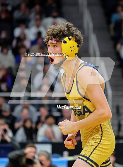 Thumbnail 3 in NYSPHSAA Division 2 State Championship (Finals 101, 108 & 116) photogallery.