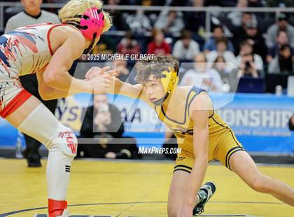 Thumbnail 1 in NYSPHSAA Division 2 State Championship (Finals 101, 108 & 116) photogallery.