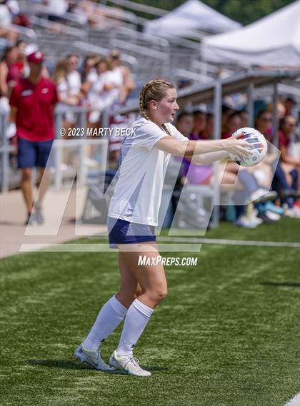 Thumbnail 3 in Father Tolton v Villa Duchesne (MSHSAA Class 1 State Championship) photogallery.
