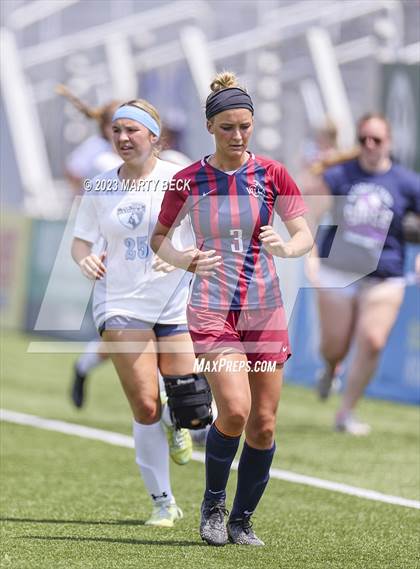 Thumbnail 1 in Father Tolton v Villa Duchesne (MSHSAA Class 1 State Championship) photogallery.