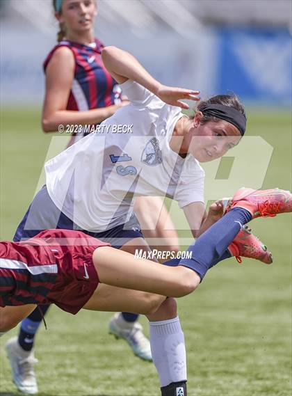Thumbnail 3 in Father Tolton v Villa Duchesne (MSHSAA Class 1 State Championship) photogallery.