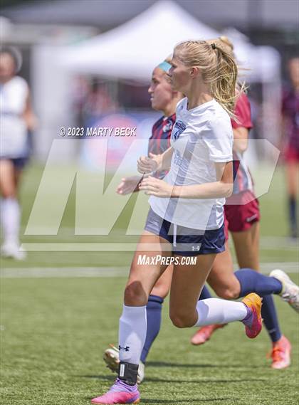 Thumbnail 1 in Father Tolton v Villa Duchesne (MSHSAA Class 1 State Championship) photogallery.