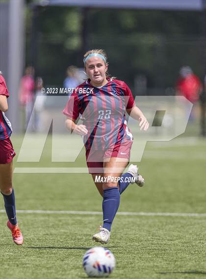 Thumbnail 2 in Father Tolton v Villa Duchesne (MSHSAA Class 1 State Championship) photogallery.