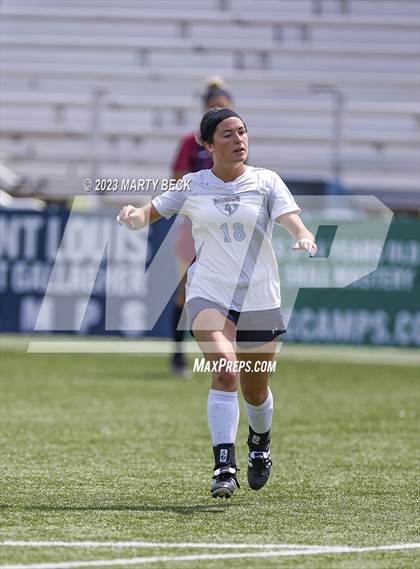 Thumbnail 1 in Father Tolton v Villa Duchesne (MSHSAA Class 1 State Championship) photogallery.