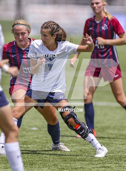 Thumbnail 1 in Father Tolton v Villa Duchesne (MSHSAA Class 1 State Championship) photogallery.