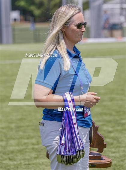 Thumbnail 2 in Father Tolton v Villa Duchesne (MSHSAA Class 1 State Championship) photogallery.