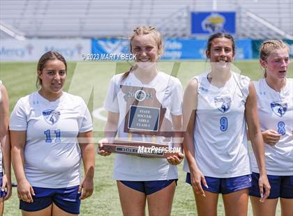 Thumbnail 3 in Father Tolton v Villa Duchesne (MSHSAA Class 1 State Championship) photogallery.
