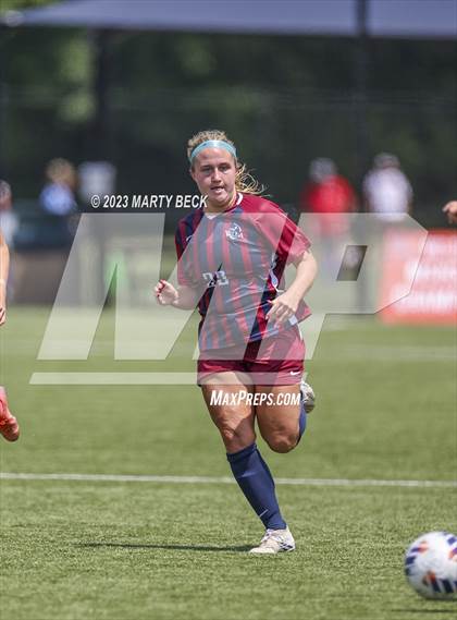 Thumbnail 3 in Father Tolton v Villa Duchesne (MSHSAA Class 1 State Championship) photogallery.