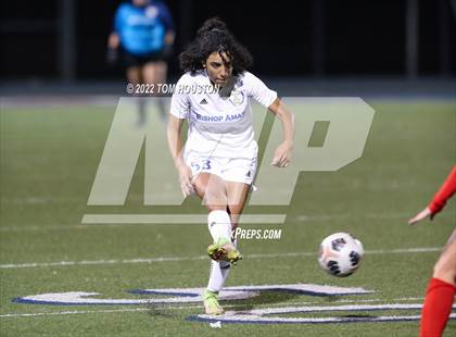 Thumbnail 2 in Bishop Amat @ La Salle photogallery.
