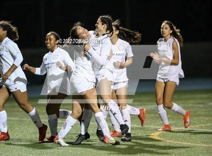 Thumbnail 3 in Bishop Amat @ La Salle photogallery.