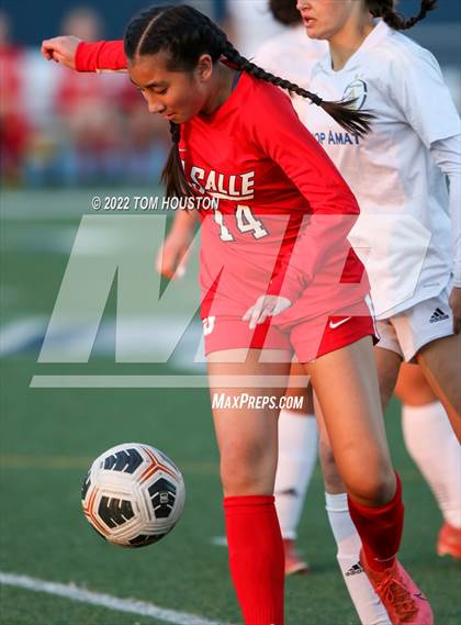 Thumbnail 3 in Bishop Amat @ La Salle photogallery.