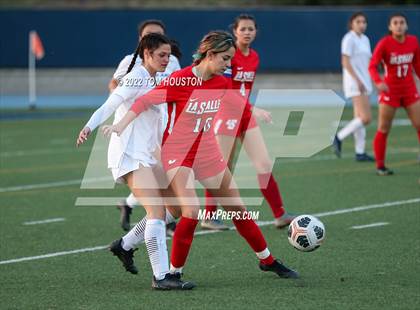 Thumbnail 2 in Bishop Amat @ La Salle photogallery.