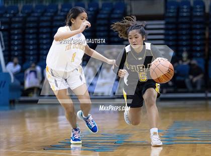 Thumbnail 2 in Sacred Hearts Academy vs Hawaii Baptist Academy (HHSAA Division 2 Championship) photogallery.