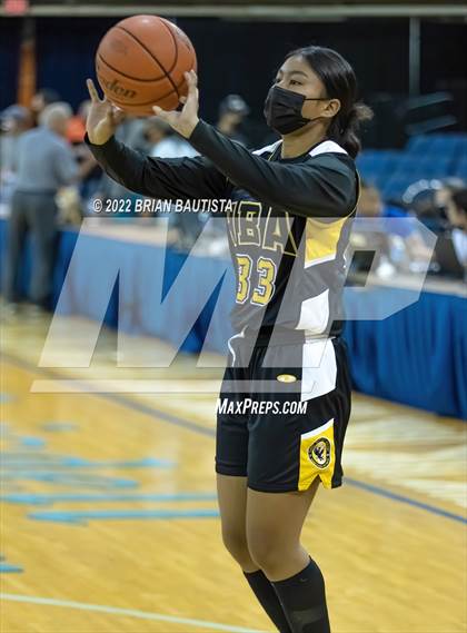 Thumbnail 2 in Sacred Hearts Academy vs Hawaii Baptist Academy (HHSAA Division 2 Championship) photogallery.