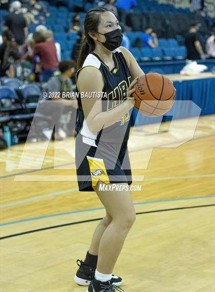 Thumbnail 1 in Sacred Hearts Academy vs Hawaii Baptist Academy (HHSAA Division 2 Championship) photogallery.
