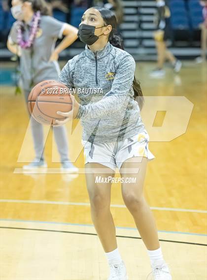 Thumbnail 1 in Sacred Hearts Academy vs Hawaii Baptist Academy (HHSAA Division 2 Championship) photogallery.