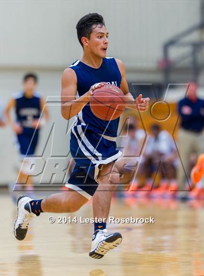 Thumbnail 1 in Central Catholic @ Brandeis photogallery.