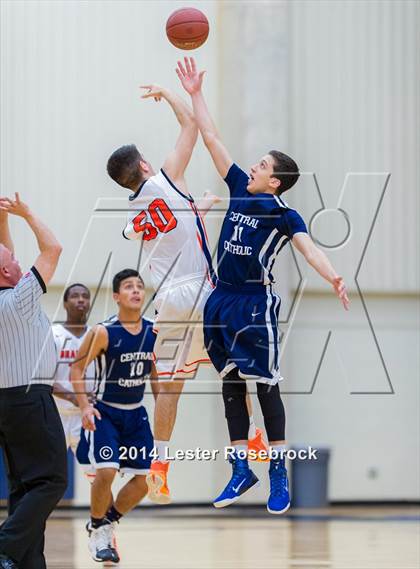 Thumbnail 2 in Central Catholic @ Brandeis photogallery.