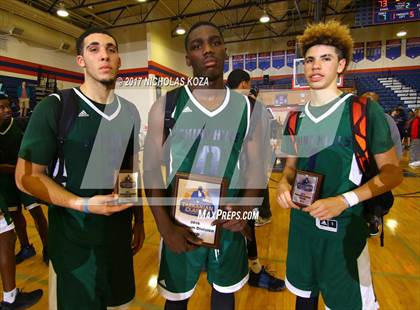 Thumbnail 1 in Chino Hills vs. Mater Dei (Tarkanian Classic) photogallery.