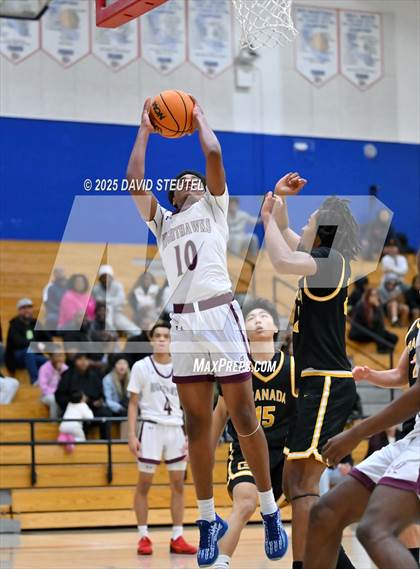 Thumbnail 2 in Granada vs. Natomas (Folsom New Year's Challenge) photogallery.