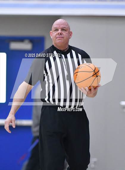 Thumbnail 2 in Granada vs. Natomas (Folsom New Year's Challenge) photogallery.