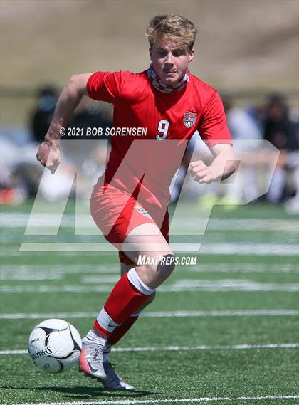 Thumbnail 2 in Babylon vs Center Moriches Class B Final photogallery.