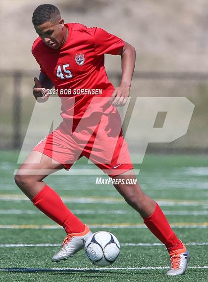 Thumbnail 3 in Babylon vs Center Moriches Class B Final photogallery.