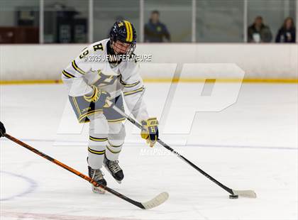 Thumbnail 1 in Brother Rice @ Hartland photogallery.