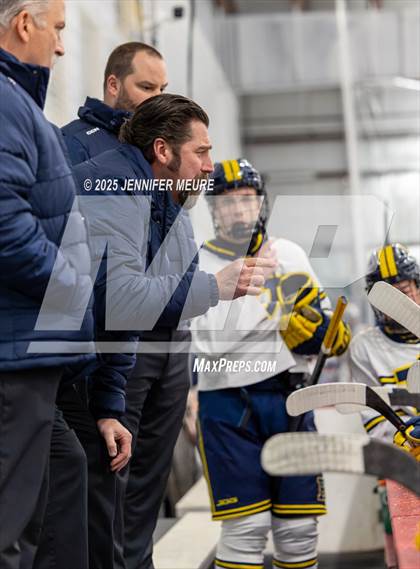 Thumbnail 2 in Brother Rice @ Hartland photogallery.