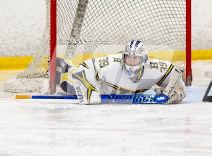 Thumbnail 3 in Brother Rice @ Hartland photogallery.