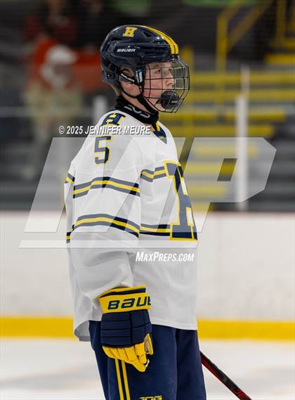 Thumbnail 2 in Brother Rice @ Hartland photogallery.