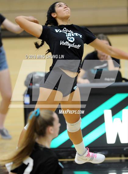 Thumbnail 2 in Los Alamitos @ Aliso Niguel (CIF SS D2 Quarterfinal) photogallery.