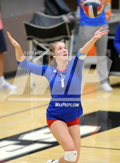 Thumbnail 2 in Los Alamitos @ Aliso Niguel (CIF SS D2 Quarterfinal) photogallery.